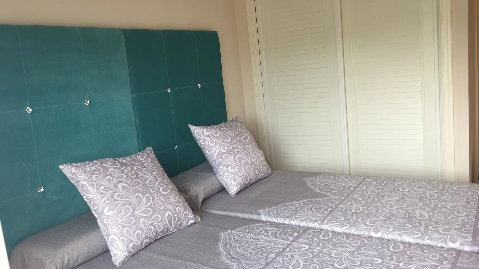 Apartamento Gran Calanova Golf B.14 1A location